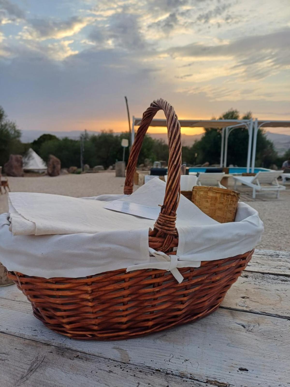 Готель Pasare Glamping_Anglonaruralexperience Perfugas Екстер'єр фото